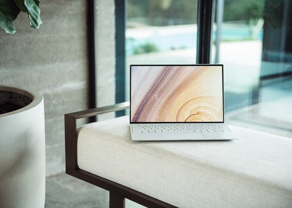 Laptopy – mobilne centrum naszej cyfrowej codzienności