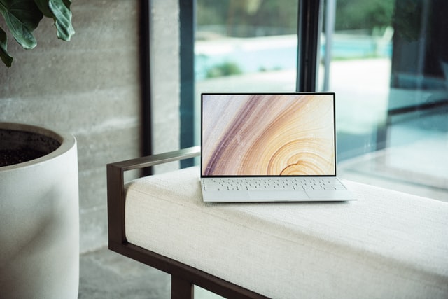 Laptopy – mobilne centrum naszej cyfrowej codzienności